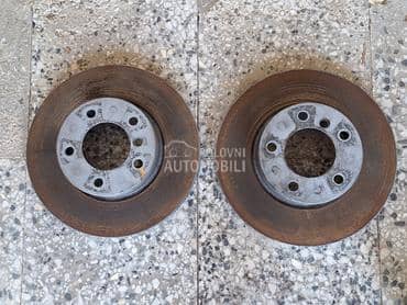 Diskovi prednji novi E90 E91 za BMW Serija 3 od 2005. do 2012. god.