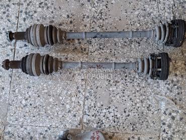 Poluosovine E90 E1 za BMW Serija 3 od 2005. do 2012. god.