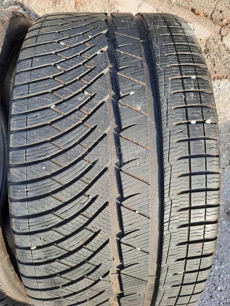 Michelin 285/30 R21 Zimska