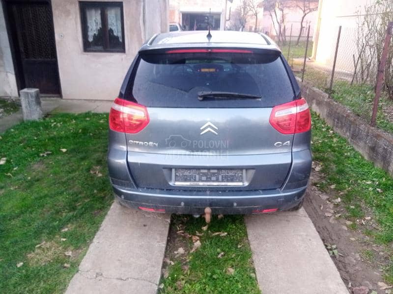 Citroen C4 Picasso -  kompletan auto u delovima