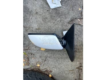 Retrovizor desni za Mazda 3 od 2009. do 2012. god.