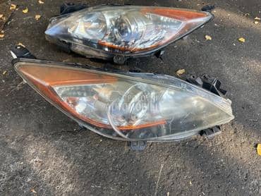 Far desni za Mazda 3 od 2009. do 2012. god.