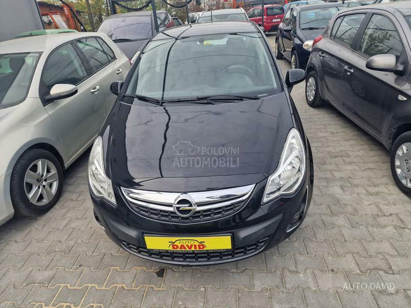 Opel Corsa D 1.3 CDTI SVAJCARSKA