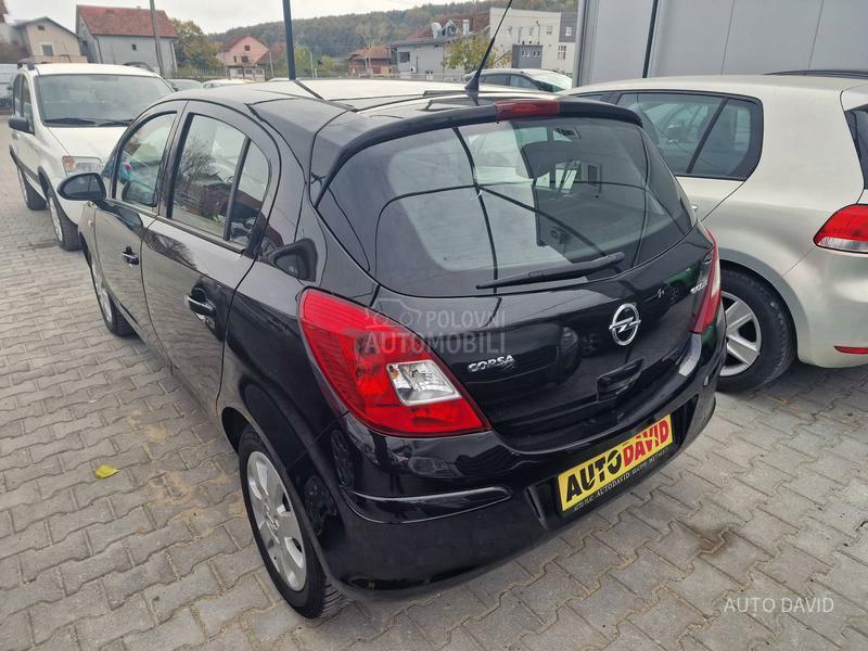 Opel Corsa D 1.3 CDTI SVAJCARSKA