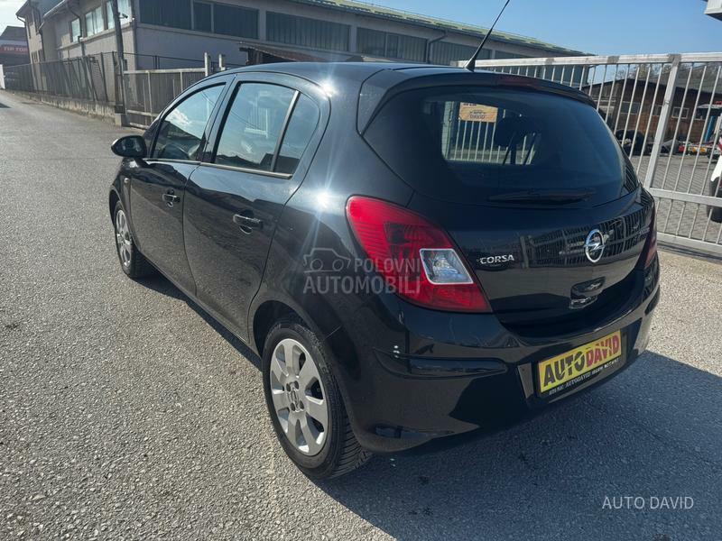 Opel Corsa D 1.3 CDTI SVAJCARSKA