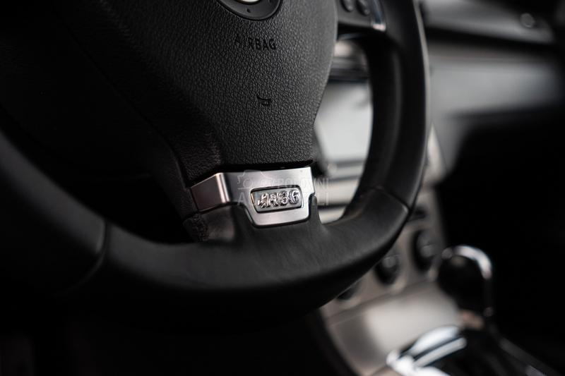 Volkswagen Passat B6 R36