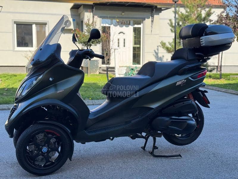 Piaggio MP3