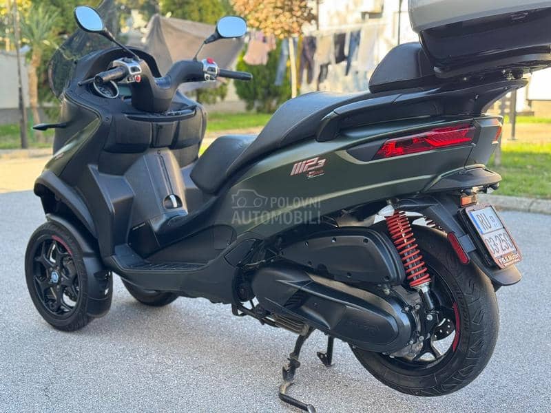 Piaggio MP3