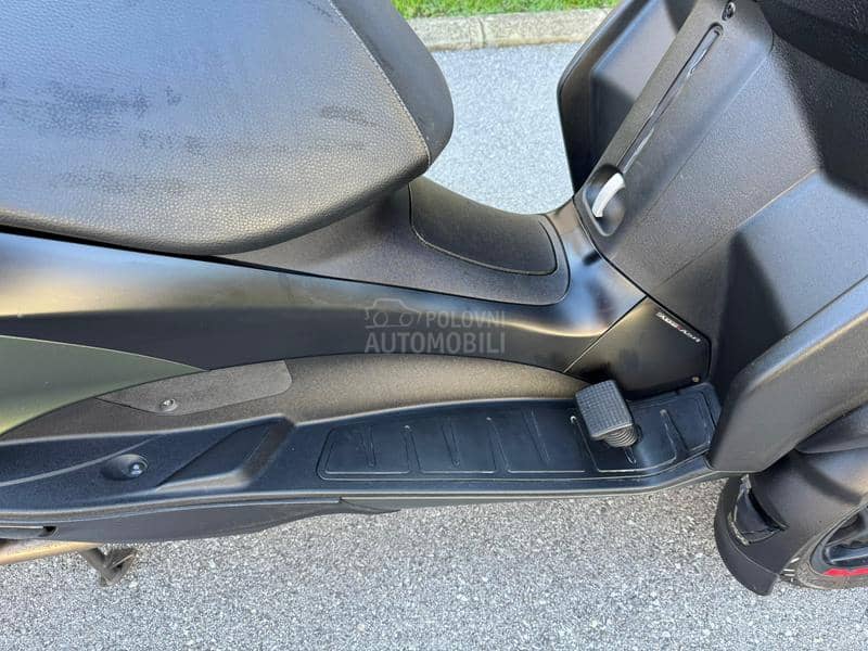 Piaggio MP3