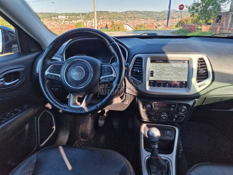 Jeep Compass LONGITUDE