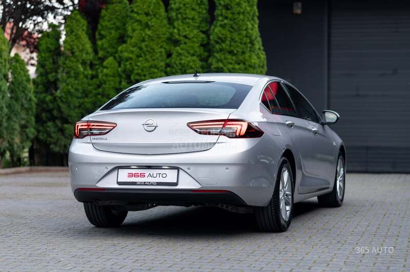 Opel Insignia AT/MATRIX/2.0 170