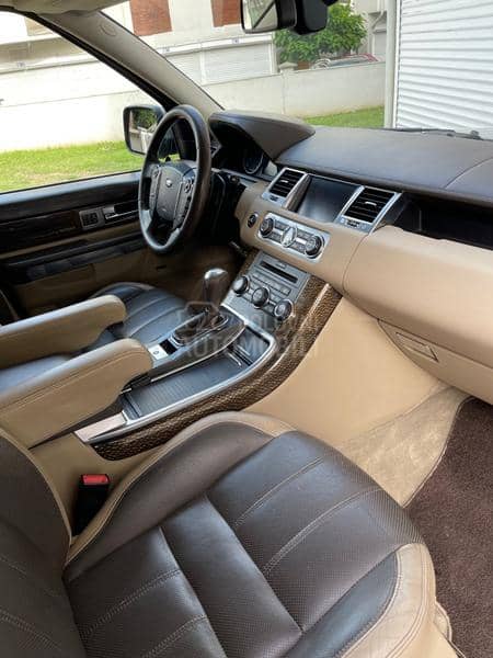 Land Rover Range Rover Sport TDV6 Autobiography