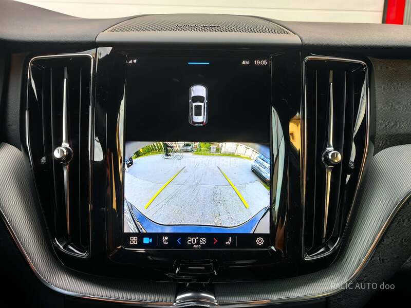 Volvo XC60 B4/4x4/360/ACC/21