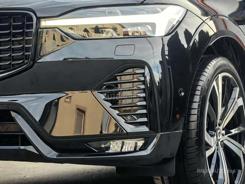 Volvo XC60 B4/4x4/360/ACC/21