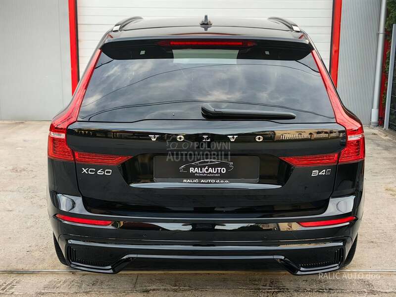 Volvo XC60 B4/4x4/360/ACC/21