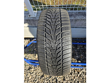 Hankook 225/45 R19 Zimska