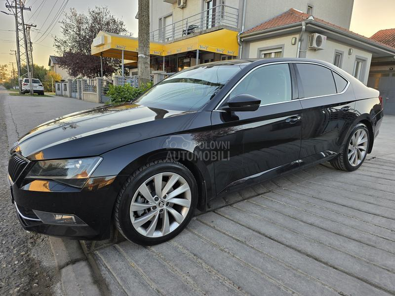 Škoda Superb STAYLE