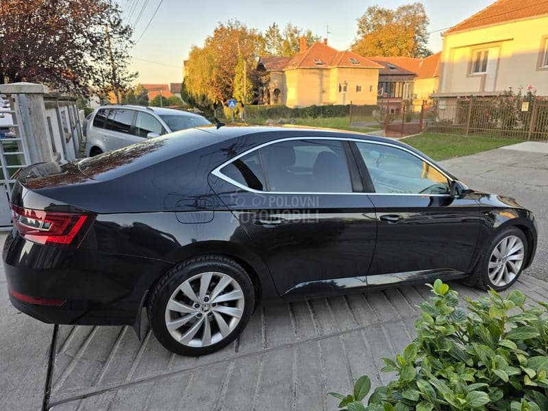 Škoda Superb STAYLE