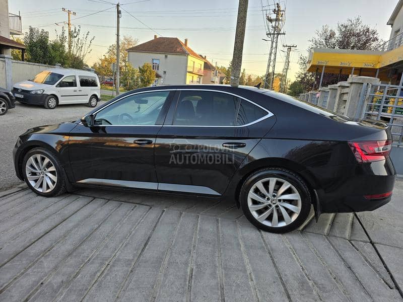 Škoda Superb STAYLE