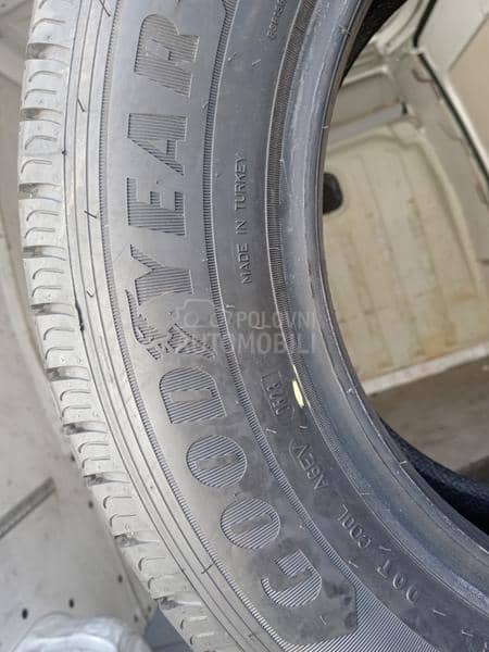 Goodyear 215/65 R16 Letnja