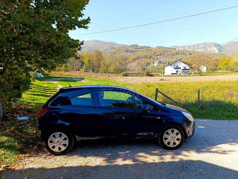 Opel Corsa D 