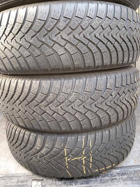 Falken 215/65 R17 Sve sezone