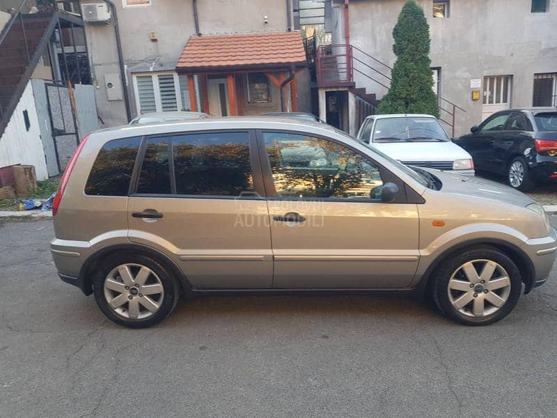 Ford Fusion 1.4 TDCI