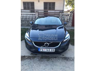 Volvo V40 D2 Momentum