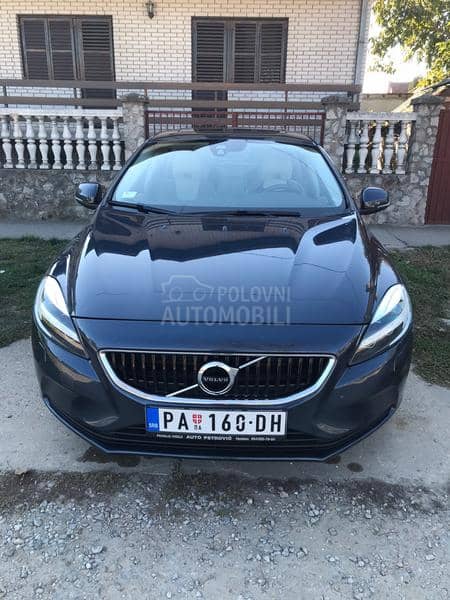 Volvo V40 D2 Momentum
