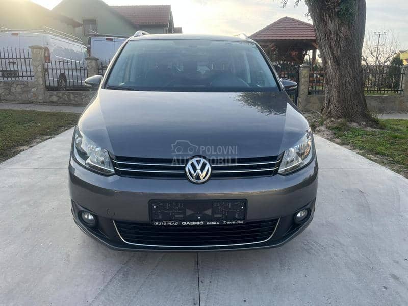 Volkswagen Touran 1.6 DSG