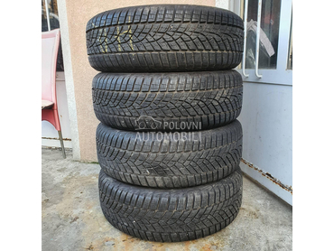 Goodyear 215/65 R16 Zimska