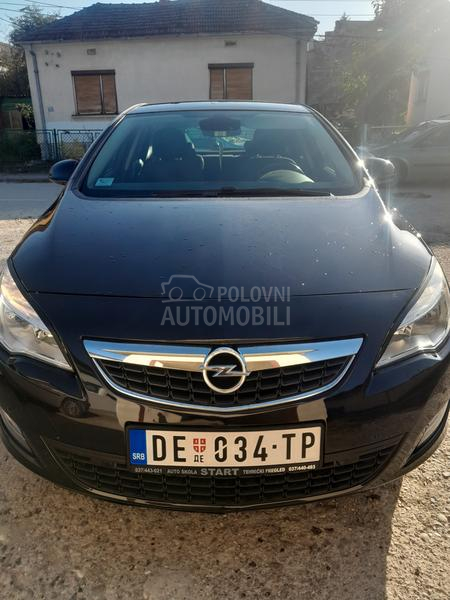 Opel Astra J 1.4 Turbo