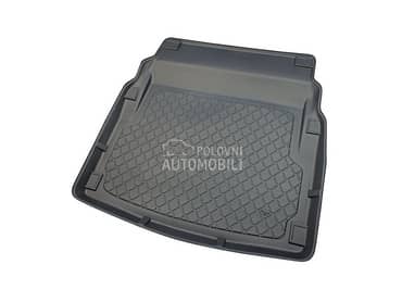 Kadica za gepek 2 W212 sedan za Mercedes Benz E 220 od 2009. do 2016. god.