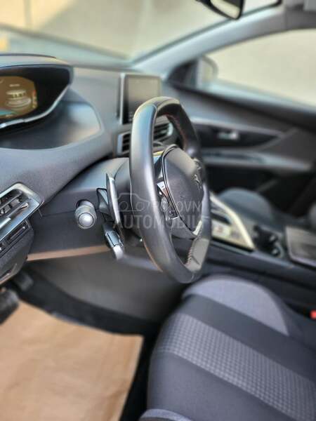 Peugeot 3008 1.6HDi AT V.SERV