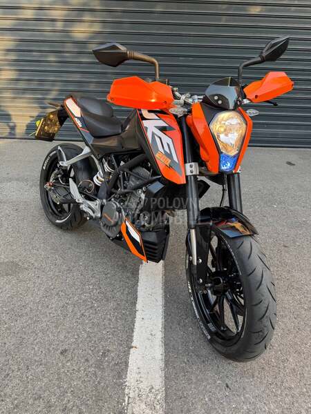 KTM DUKE 200