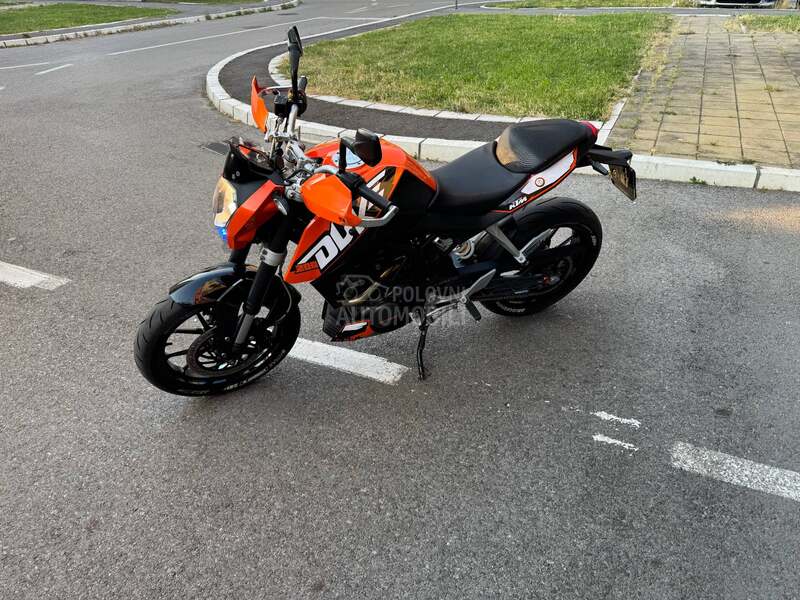 KTM DUKE 200