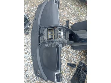 Instrument tabla za Peugeot 407