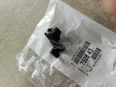 Drzac sipke haube za Citroen Ostalo