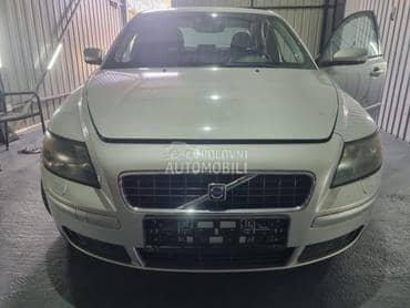 Prednji branik za Volvo S40, V50 od 2004. do 2008. god.