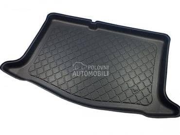 Kadica za gepek 5v za Nissan Micra od 2017. do 2024. god.