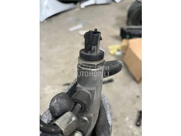 Regulator pritiska goriva za Opel Insignia od 2005. do 2020. god.