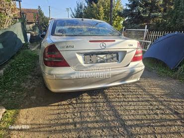 W211 Zadnji Branik limuzina za Mercedes Benz E Klasa od 2002. do 2006. god.