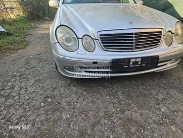 w 211 prednji branik Avangard za Mercedes Benz E Klasa od 2002. do 2006. god.