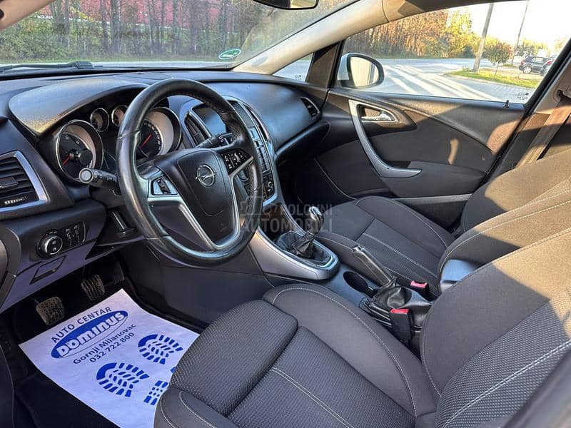 Opel Astra J 1.6 CDTI