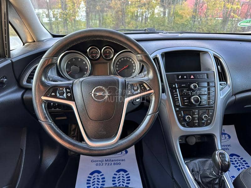 Opel Astra J 1.6 CDTI