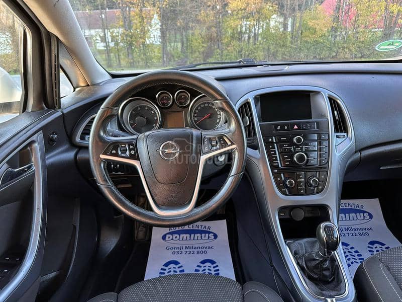Opel Astra J 1.6 CDTI