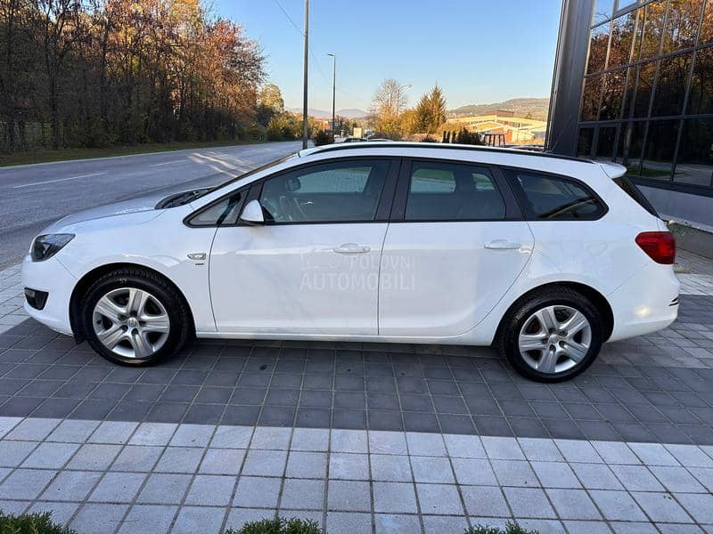Opel Astra J 1.6 CDTI