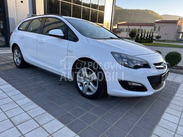 Opel Astra J 1.6 CDTI