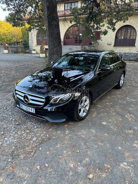 Mercedes Benz E 220 