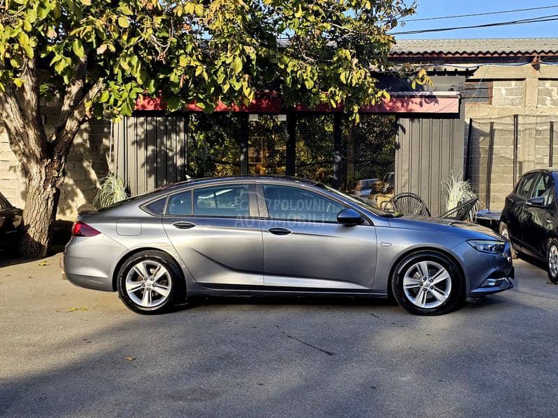 Opel Insignia 1.6cdtiKuplj.ovde1vl